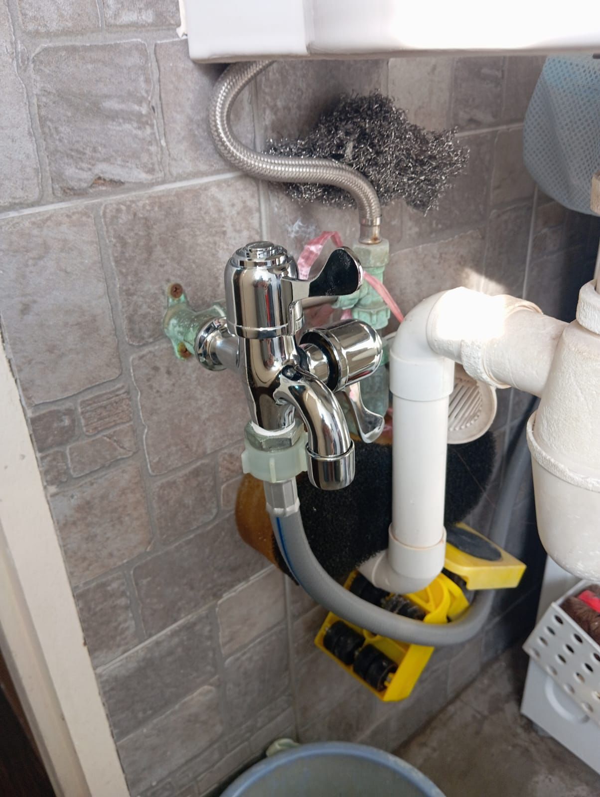 24-Hour Plumbing Service in Singapore: Emergency Repairs Anytime with Tasfia Engineering & Construction Pte Ltd